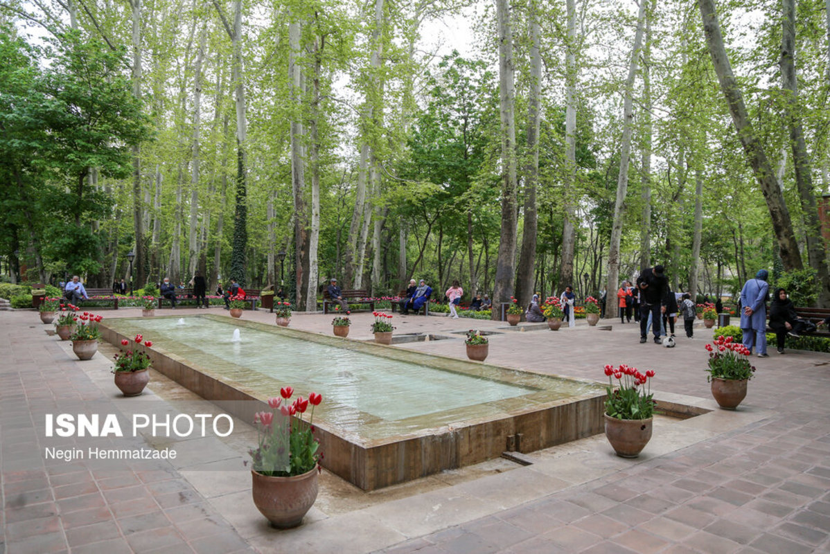 یک روز بهاری در بوستان باغ ایرانی