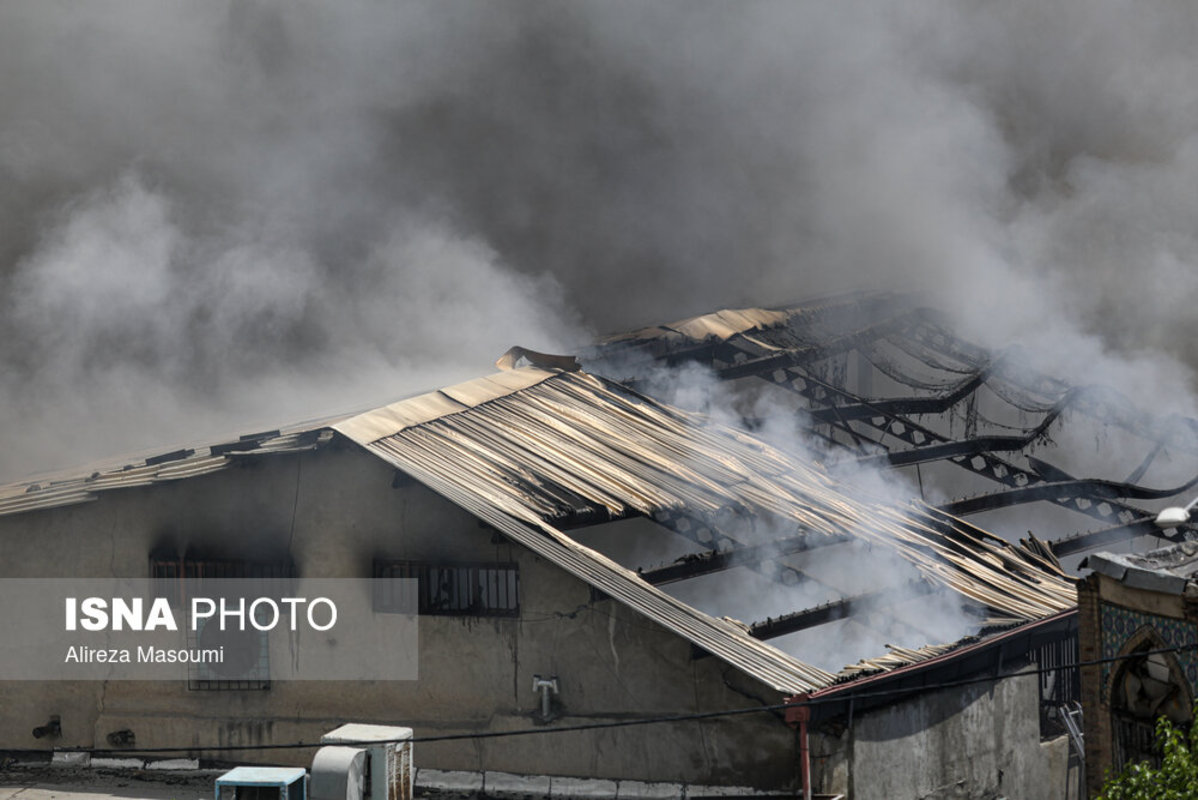 آتش‌سوزی گسترده در میدان رازی
