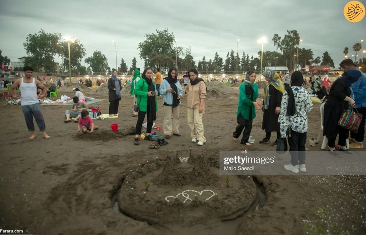 جشنواره مجسمه‌های شنی در بابلسر