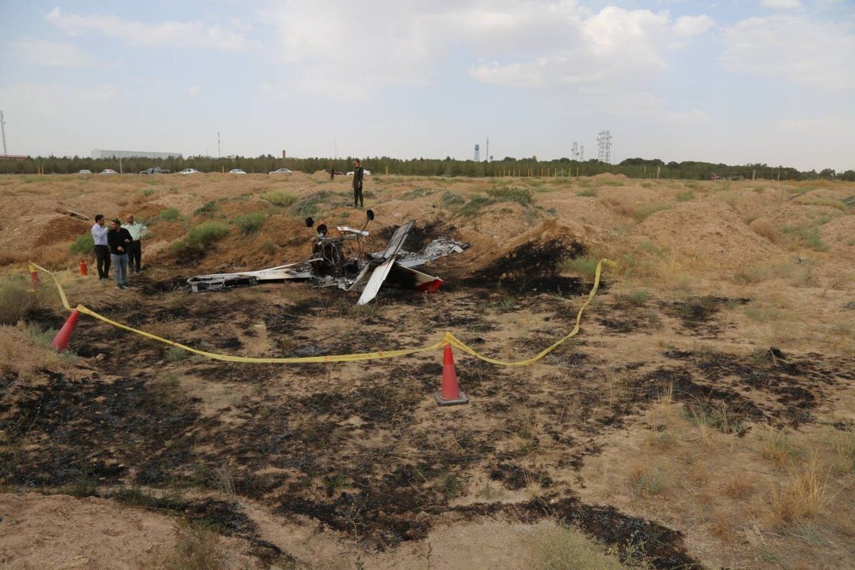 سقوط مرگبار یک هواپیمای آموزشی در کرج 