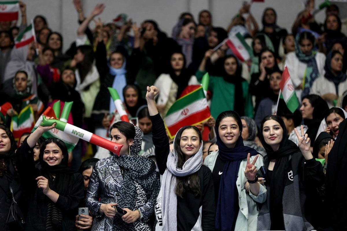 حضور پررنگ زنان در دیدار ایران و هنگ کنگ