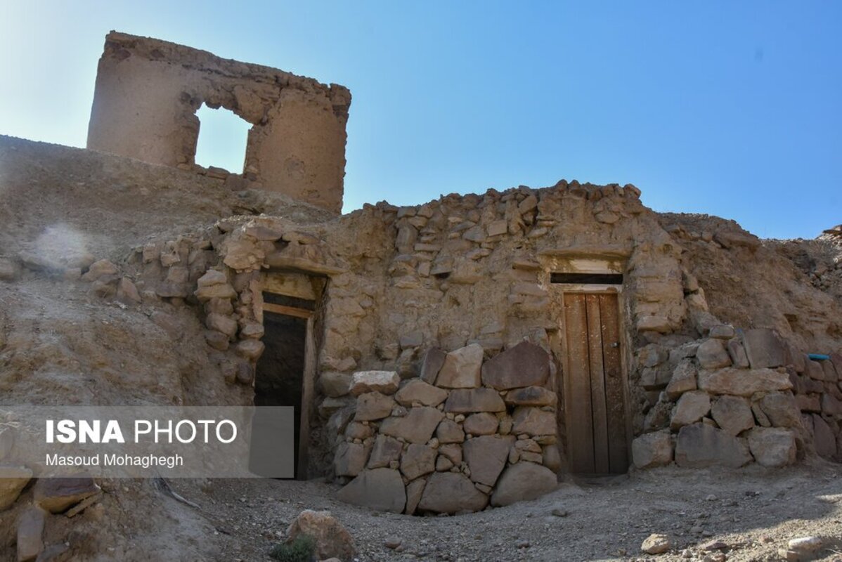 چشمه‌های معدنی آبگرم سمنان