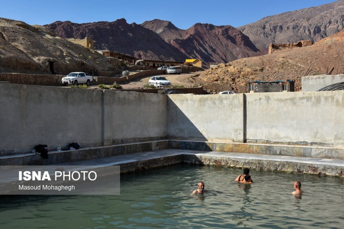 چشمه‌های معدنی آبگرم سمنان