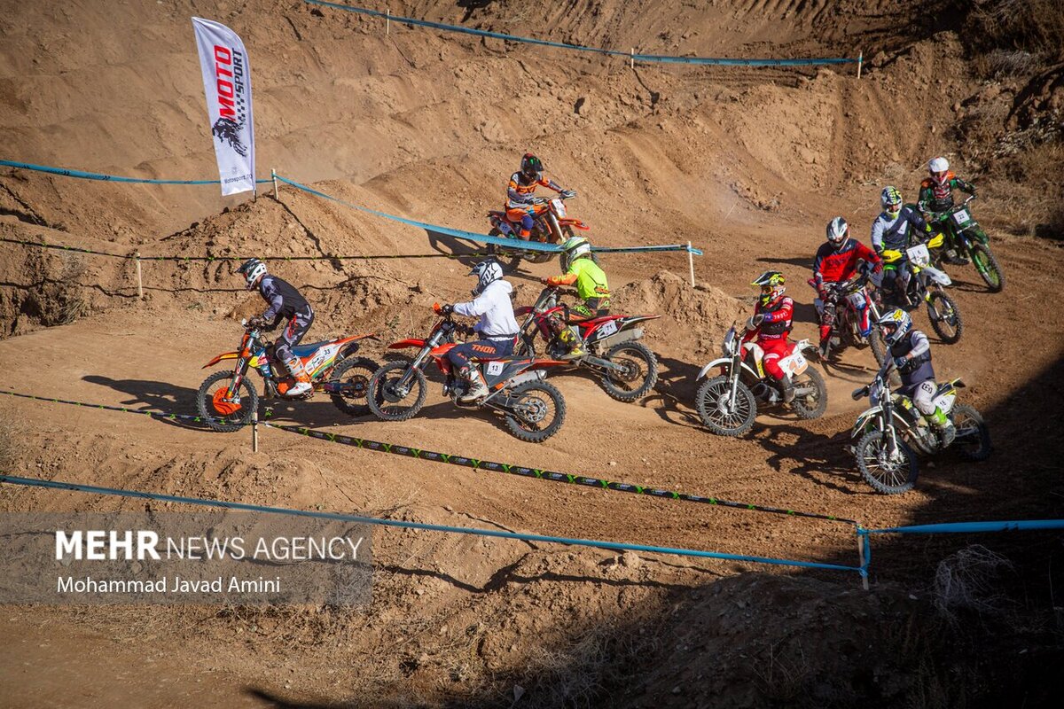 مسابقات موتورسواری «اندرو»