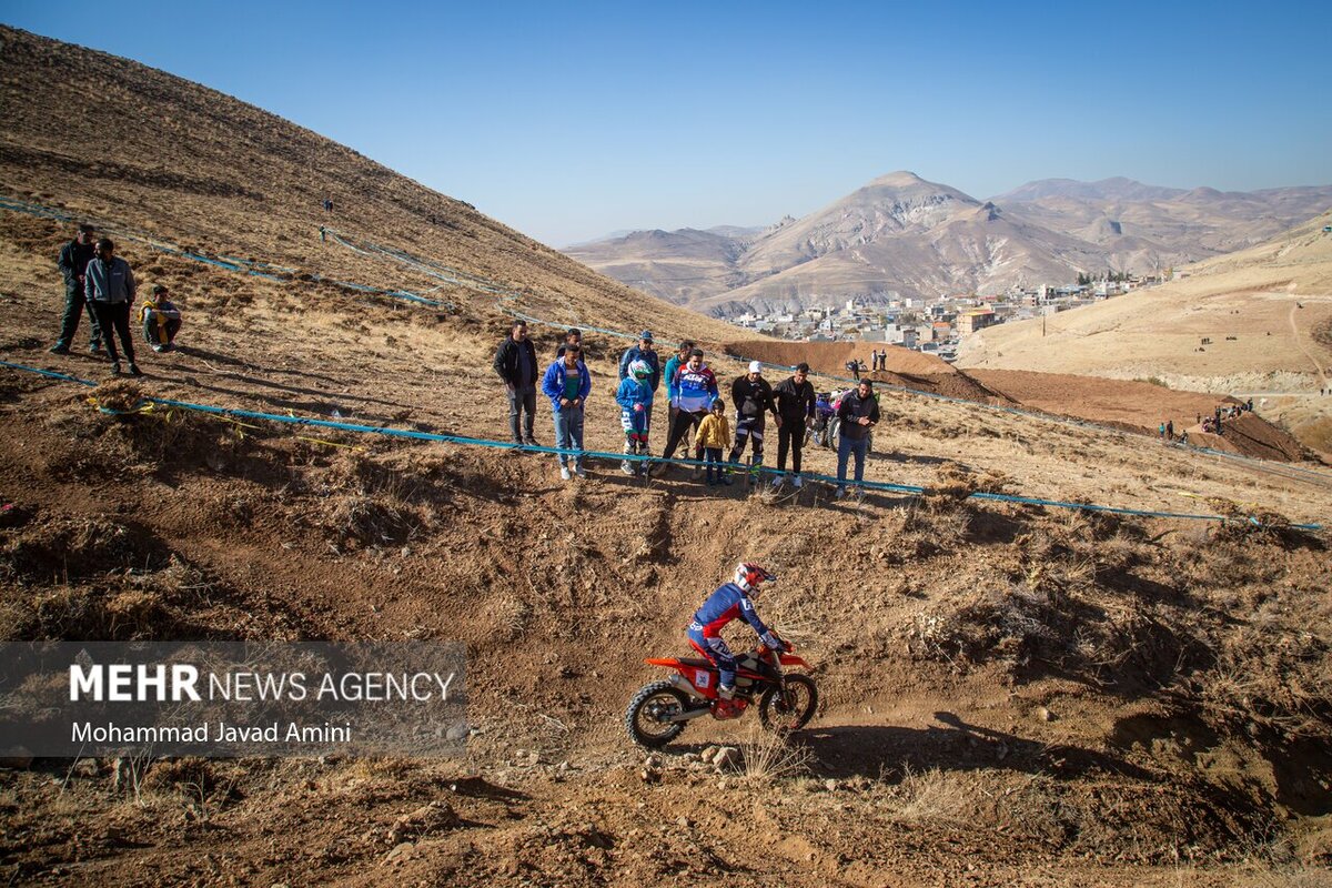 مسابقات موتورسواری «اندرو»