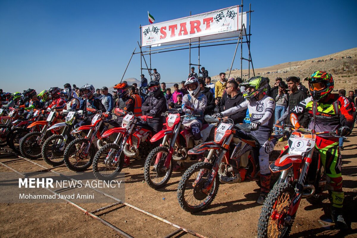 مسابقات موتورسواری «اندرو»