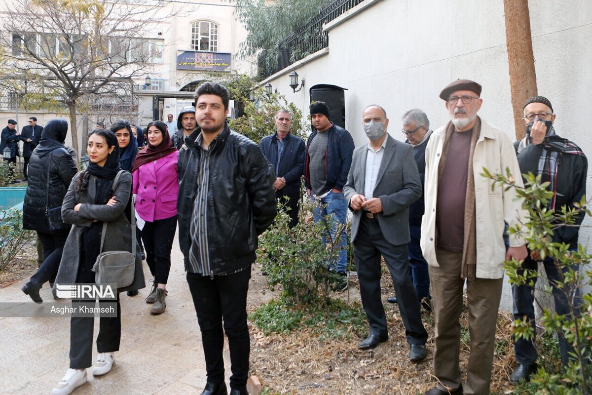 اولین تصاویر از مراسم تشییع بیتا فرهی