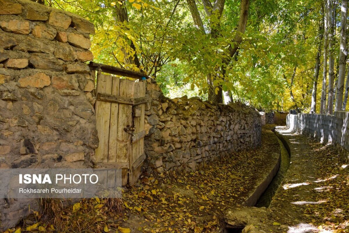 پاییز هزار رنگ اصفهان