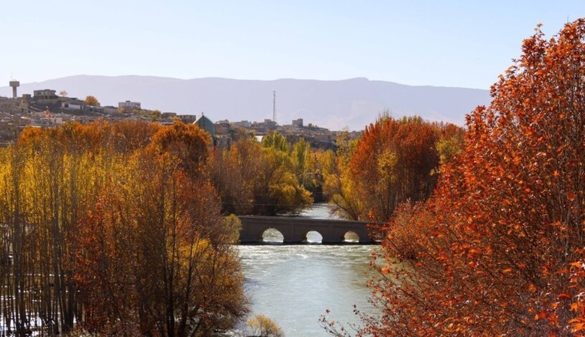 پاییز هزار رنگ اصفهان