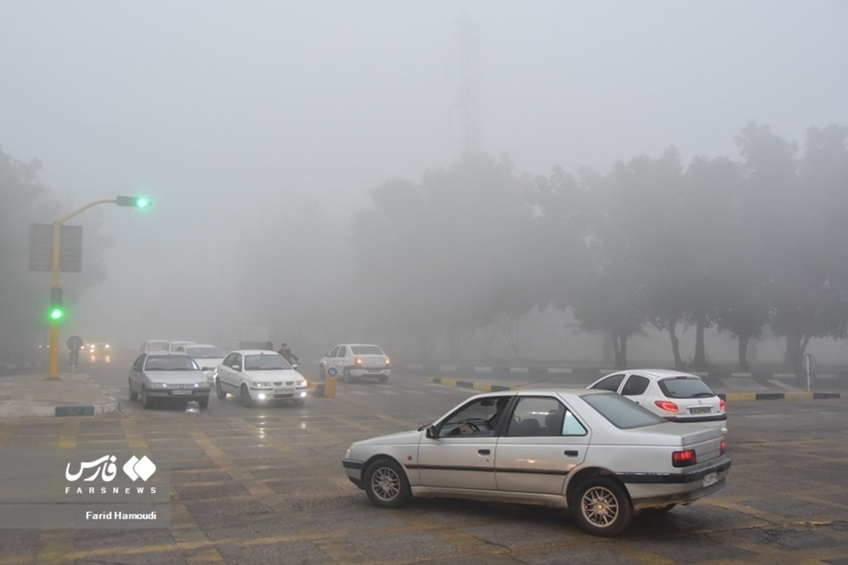 مه صبحگاهی در آبادان