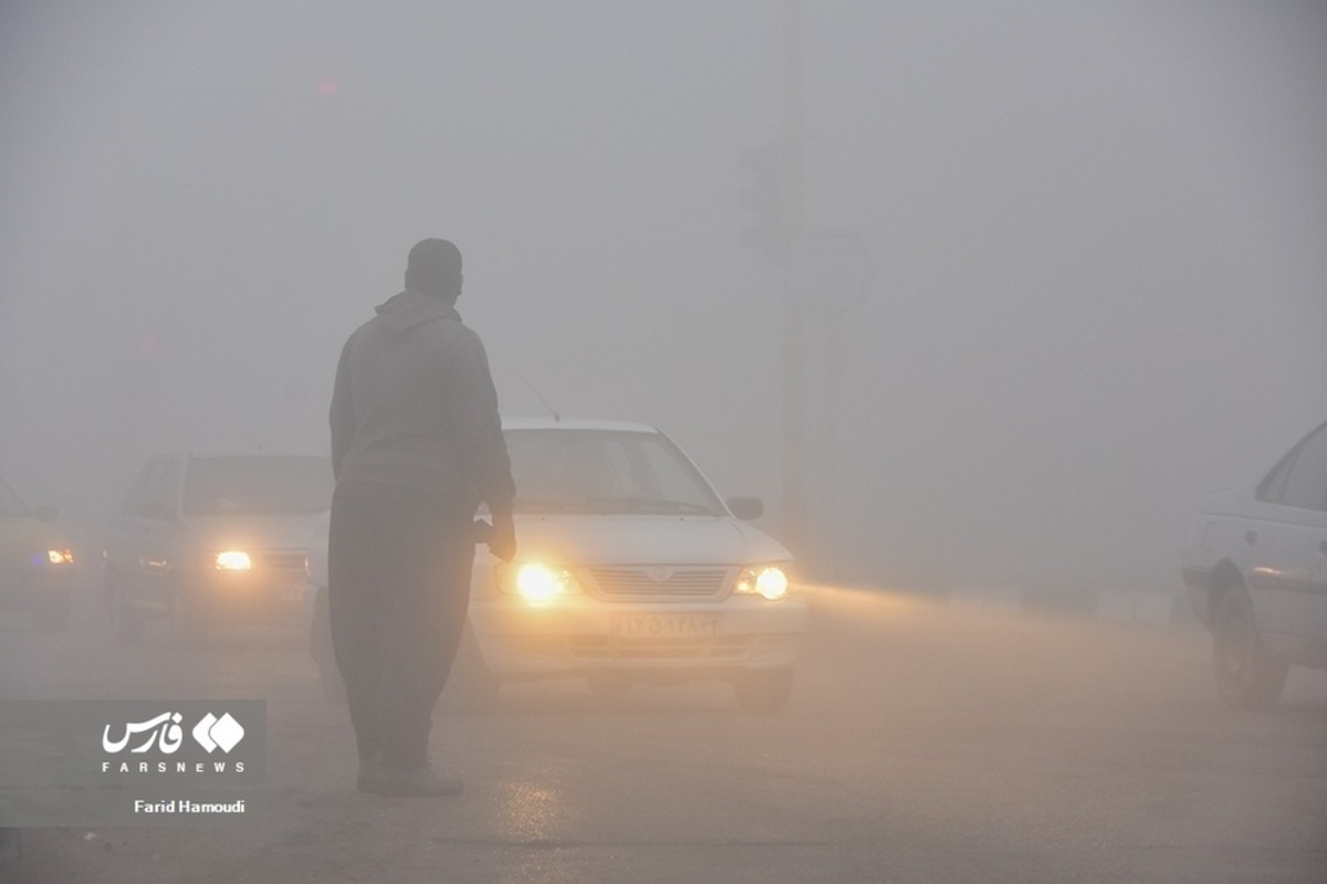 مه صبحگاهی در آبادان