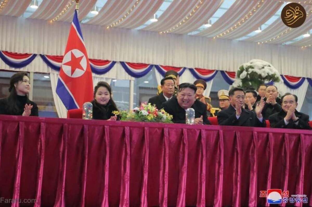 کیم جونگ اون با همسر و دخترش در جشن سال نو میلادی