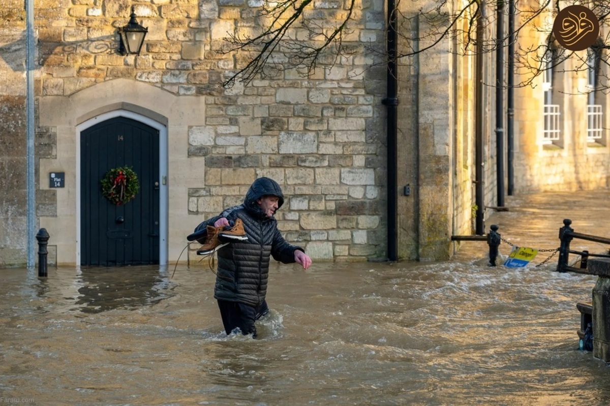 سیل در سراسر انگلیس