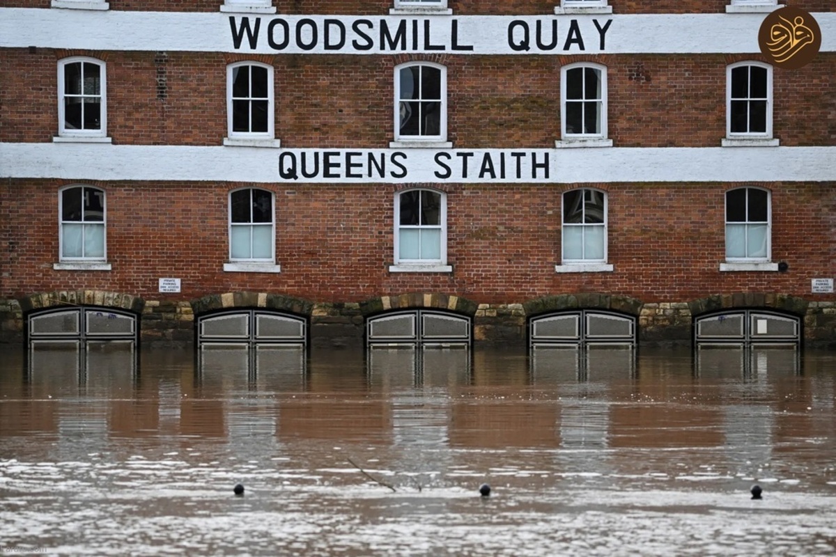 سیل در سراسر انگلیس