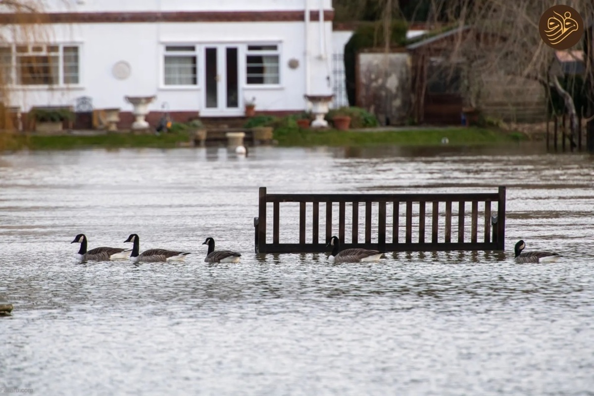 سیل در سراسر انگلیس