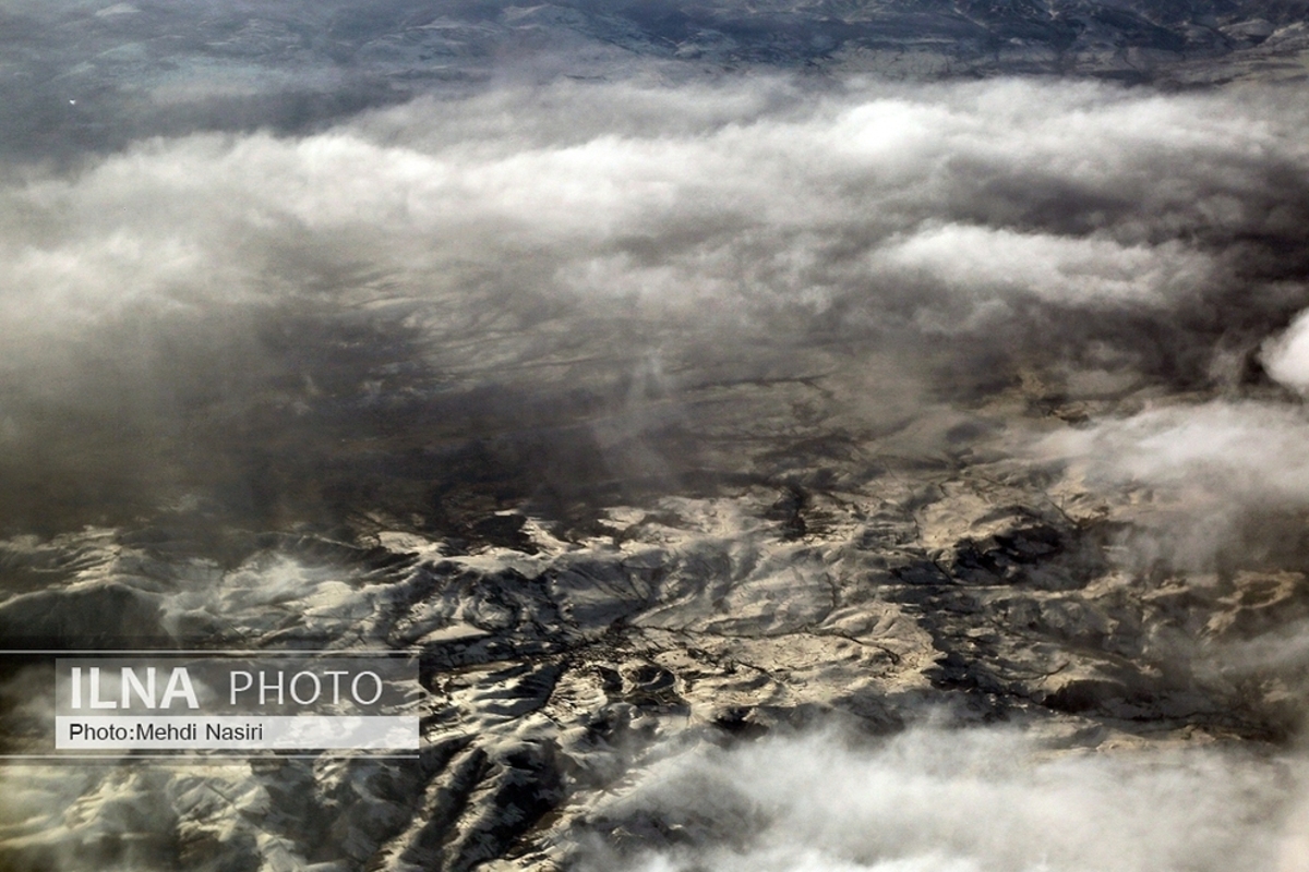 تصاویر هوایی از کوهستانهای برفی مرز ایران و ترکیه 