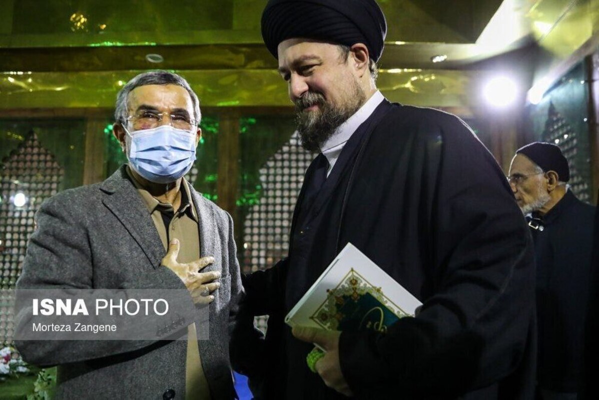 احمدی نژاد با «ماسک» آفتابی شد