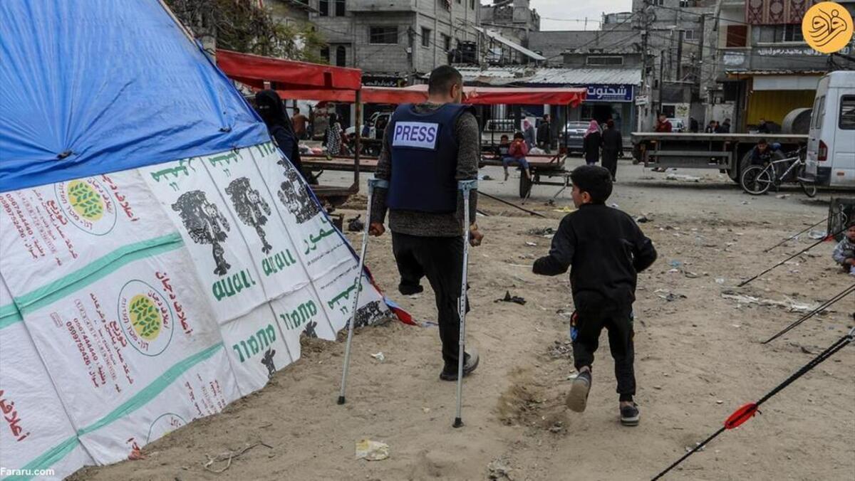 خبرنگاری که با وجود قطع پا در غزه کارش را رها نکرد