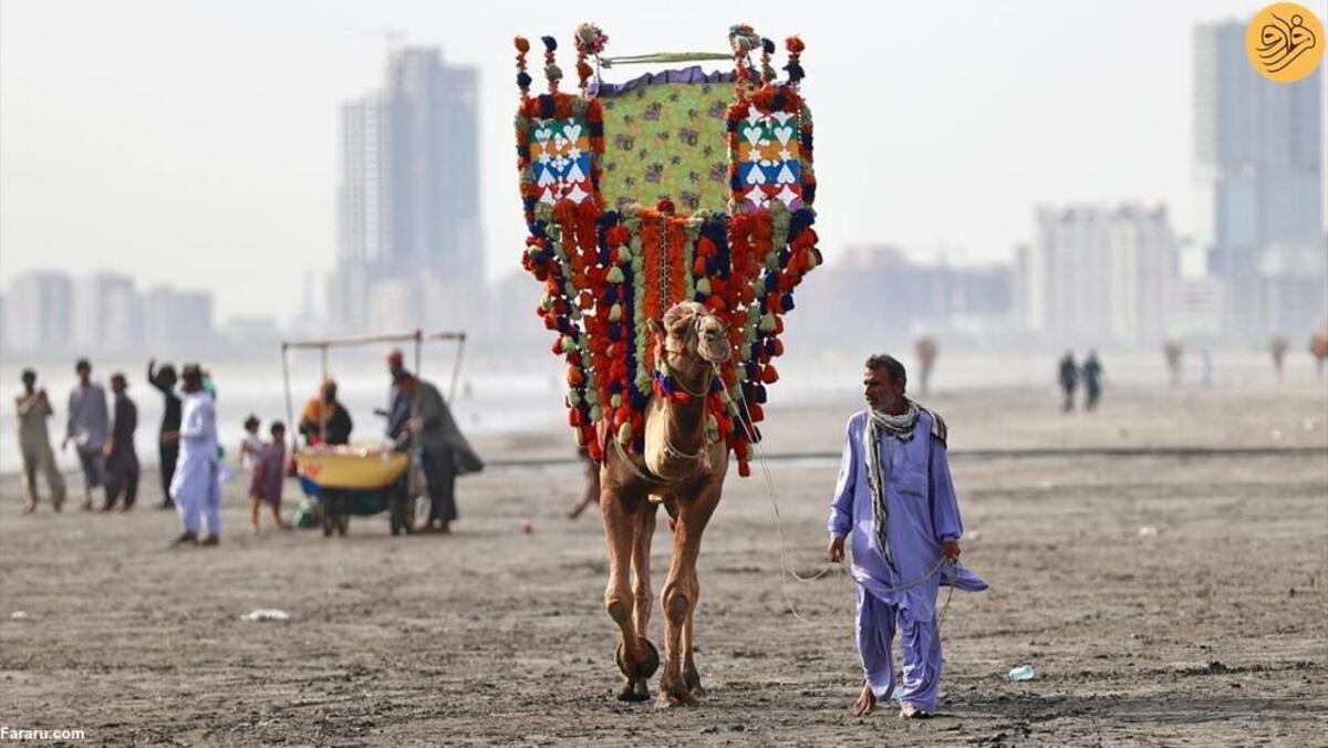 خوشگذرانی پاکستانی‌ها در ساحل کلیفتون