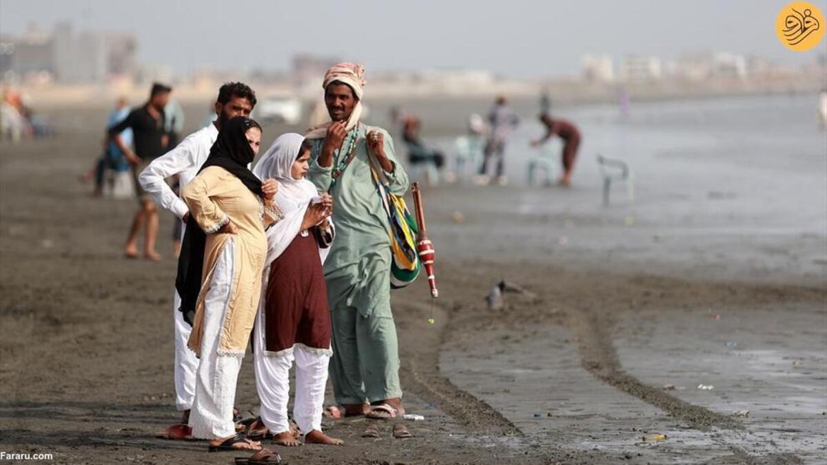 خوشگذرانی پاکستانی‌ها در ساحل کلیفتون