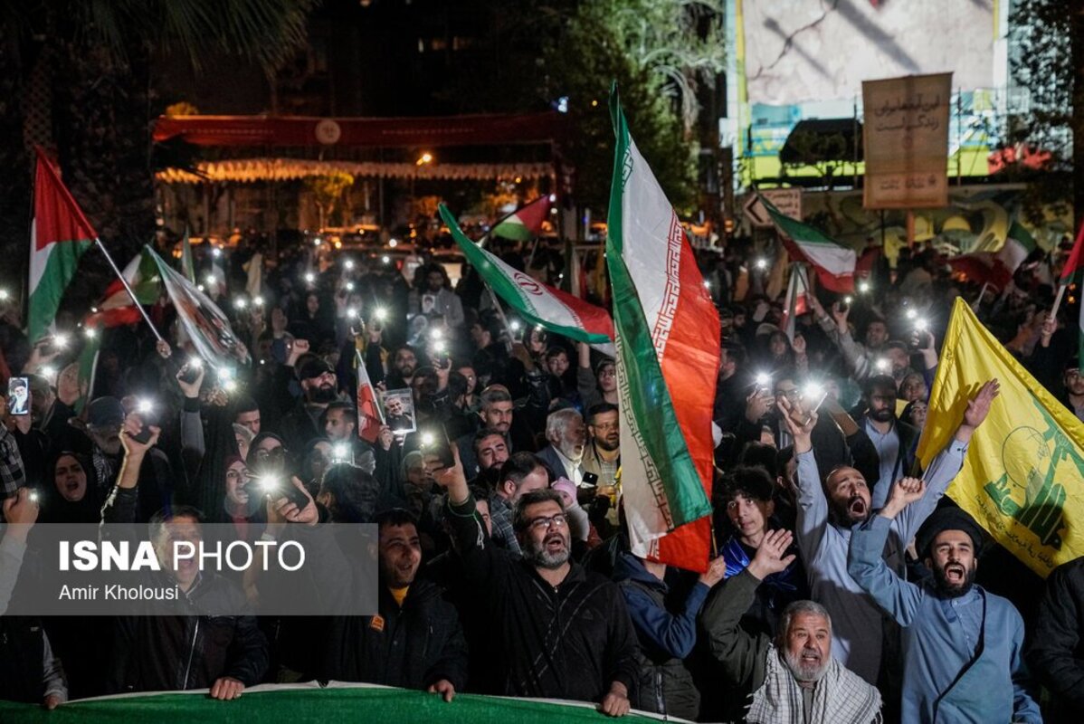اجتماع مردم تهران در حمایت از عملیات سپاه علیه رژیم صهیونیستی