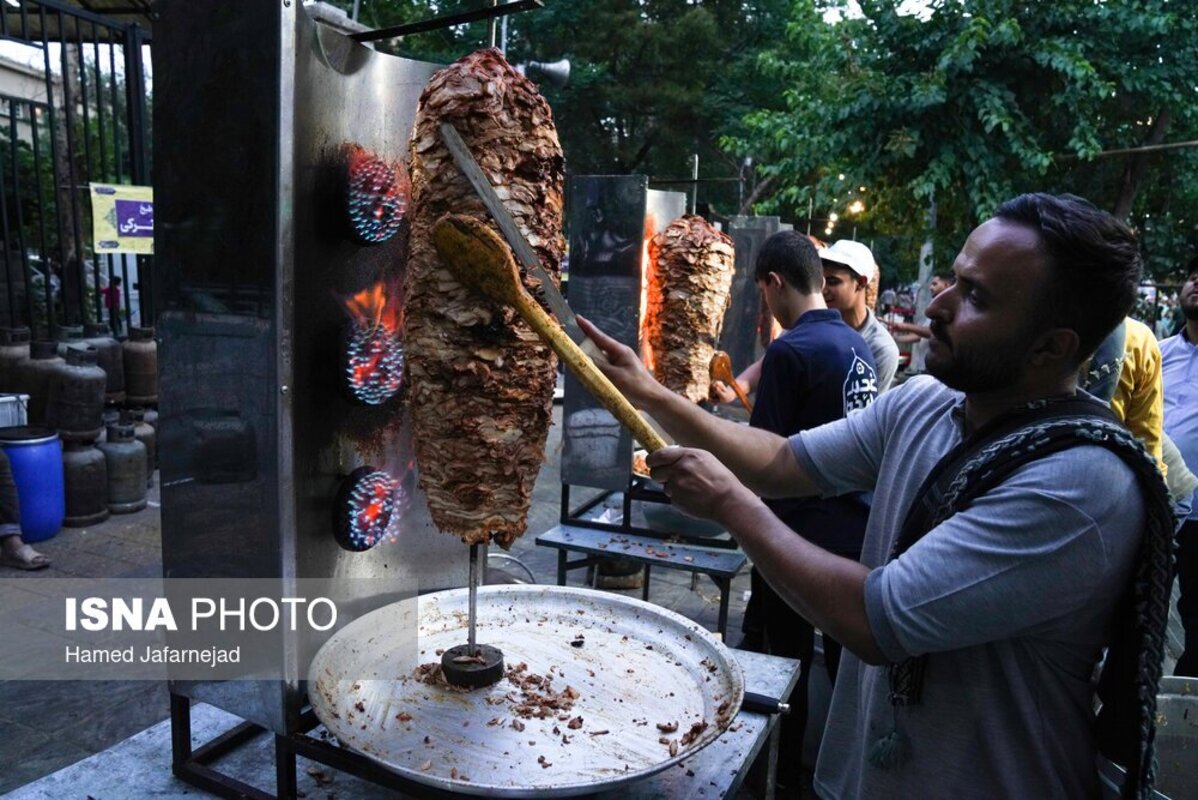 مهمونی ۱۰ کیلومتری غدیر در تهران