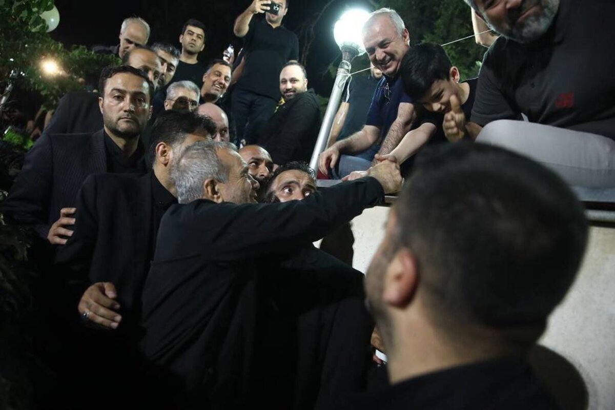 مسعود پزشکیان در شام غریبان حسینی