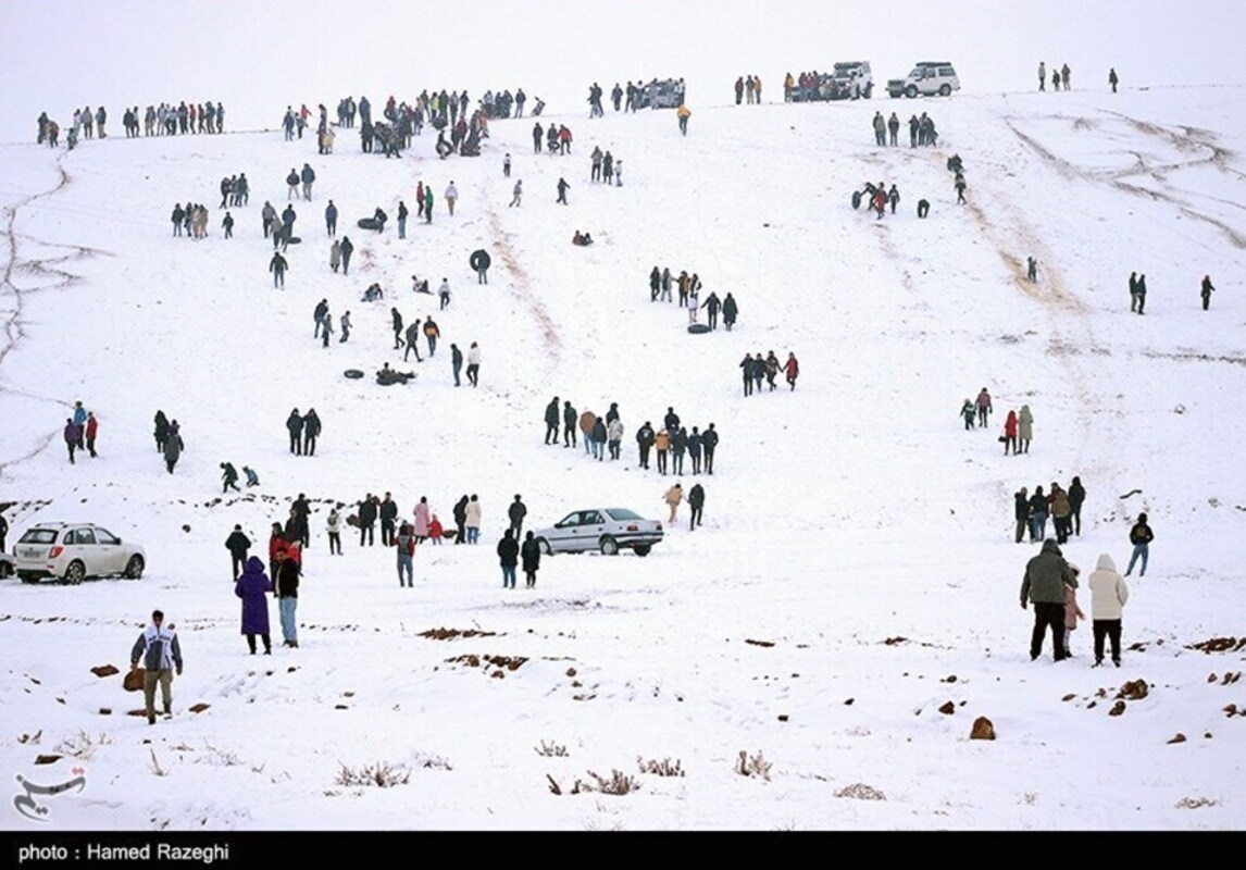 نمایی از تفریحات زمستانی در ابهر