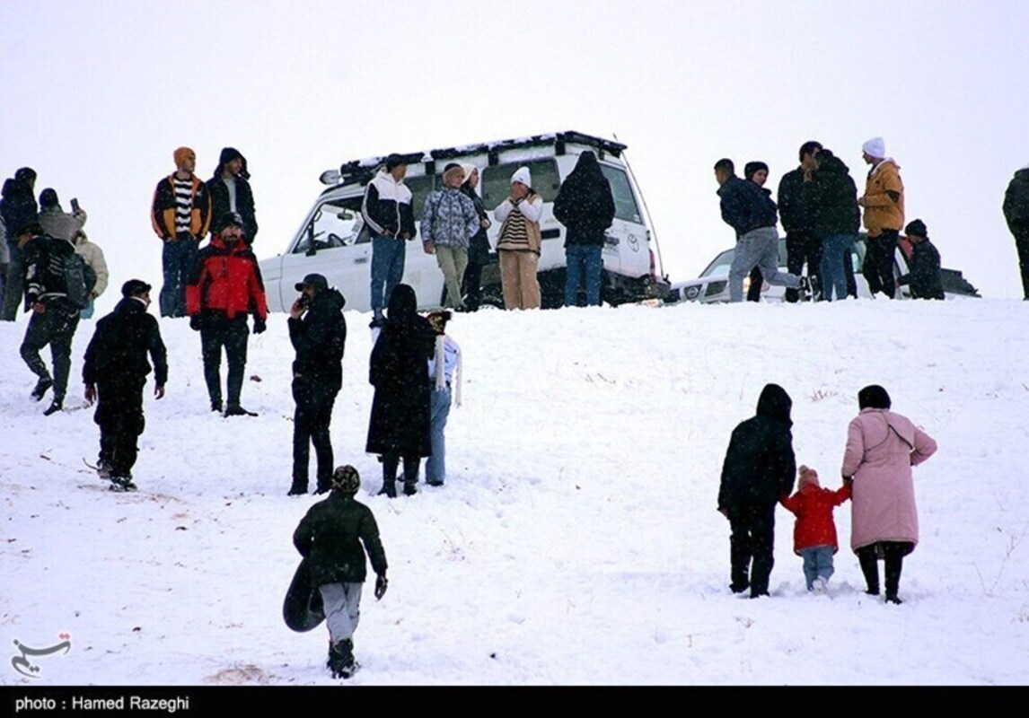 نمایی از تفریحات زمستانی در ابهر