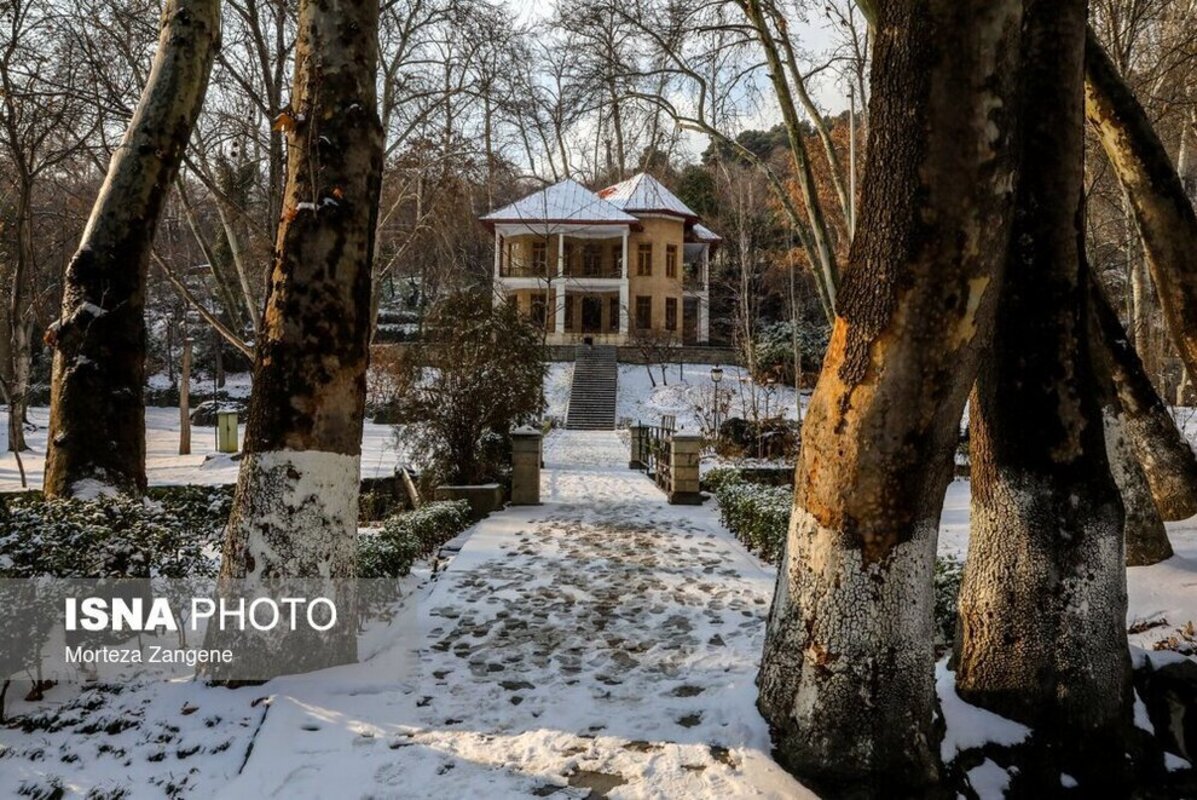 تهران با اولین برف زمستانی