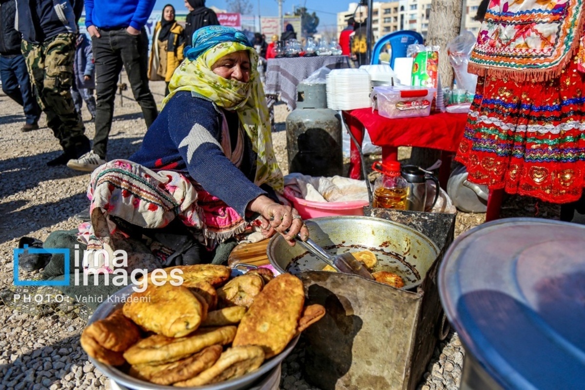 جشنواره غذا‌های سنتی