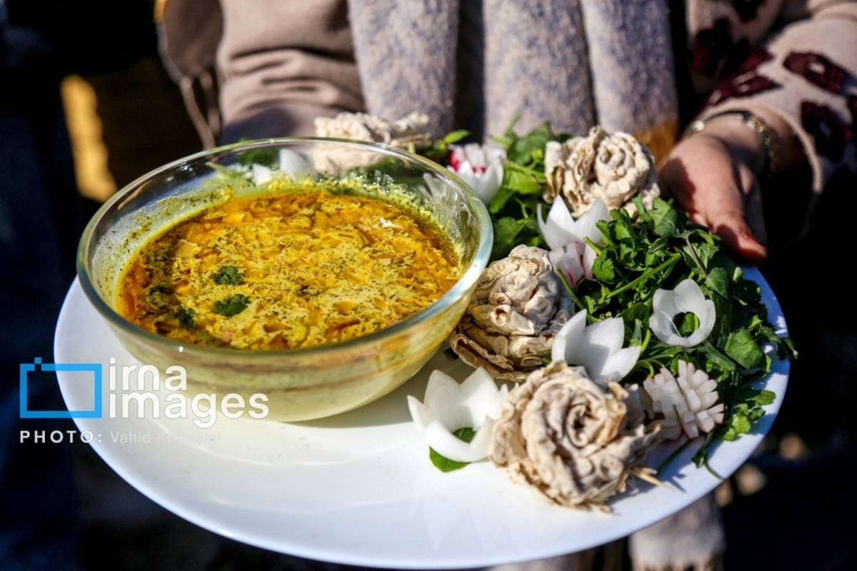 جشنواره غذا‌های سنتی