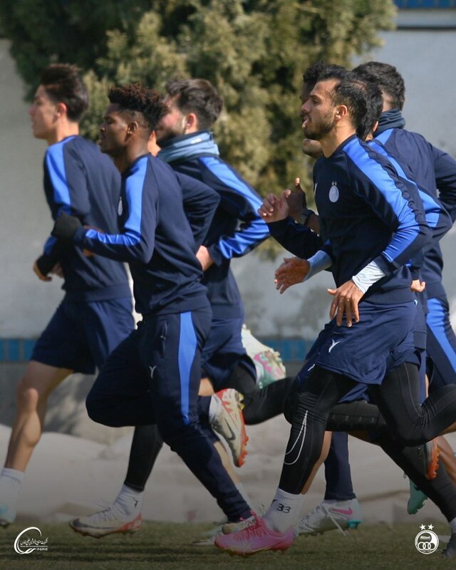تصاویری از تمرین تیم فوتبال استقلال