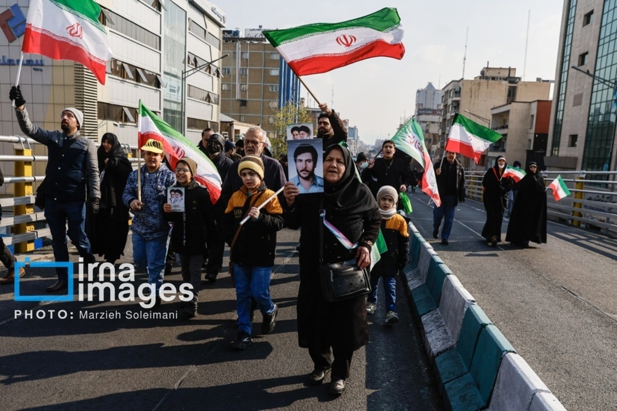  راهپیمایی پیروزی