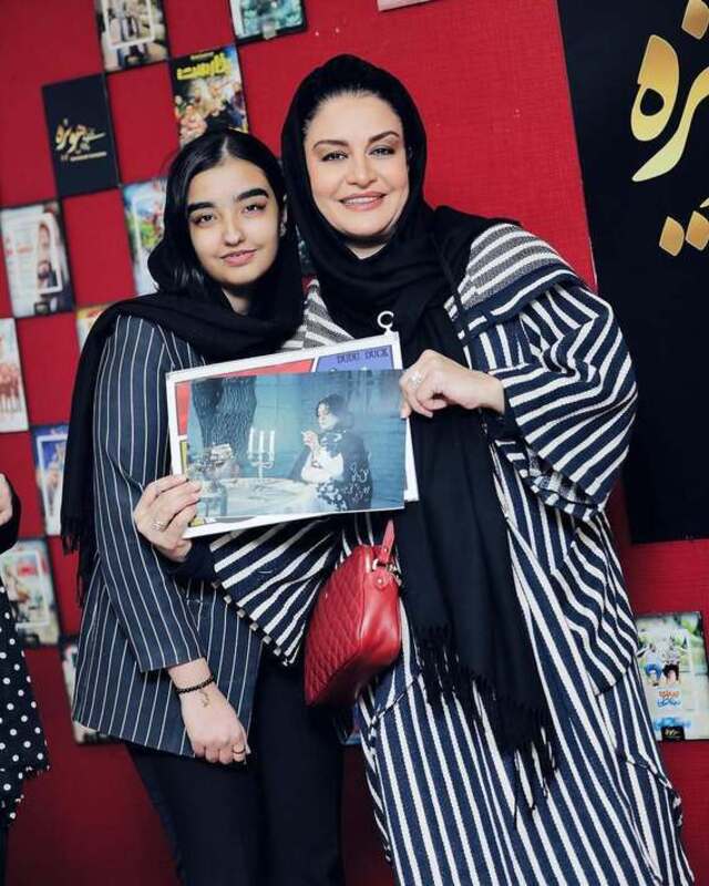  مریلا زارعی