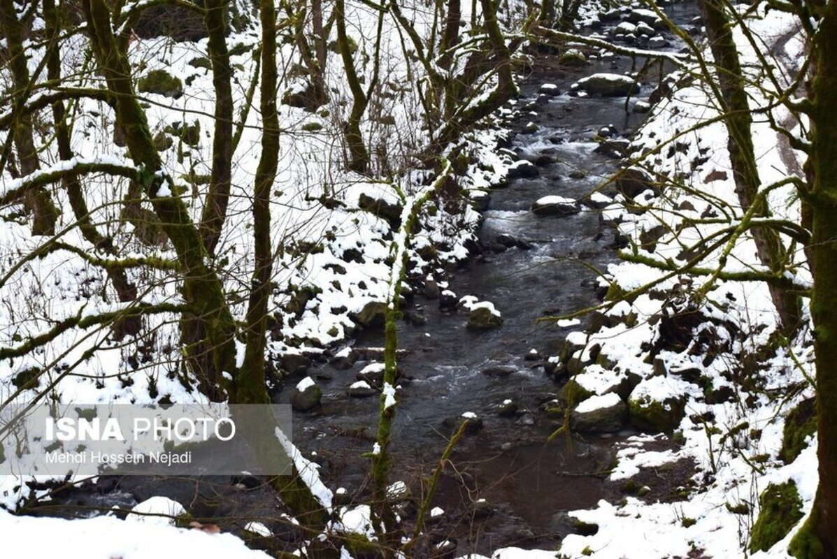 آبشار لاتون در آستارا