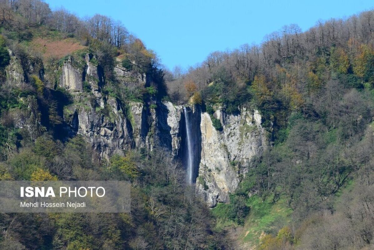 آبشار لاتون در آستارا