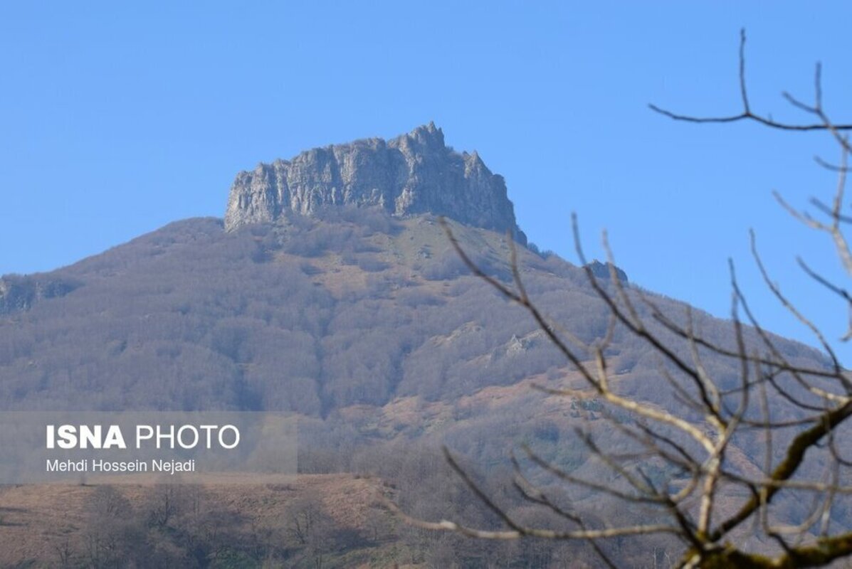آبشار لاتون در آستارا