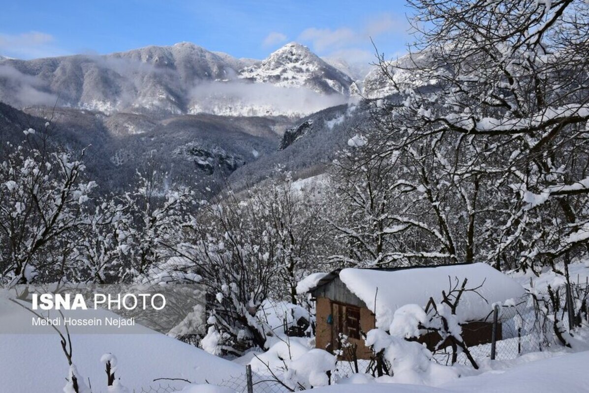 آبشار لاتون در آستارا