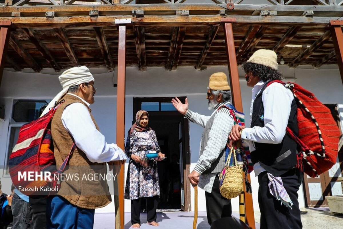 نوروزخوانی