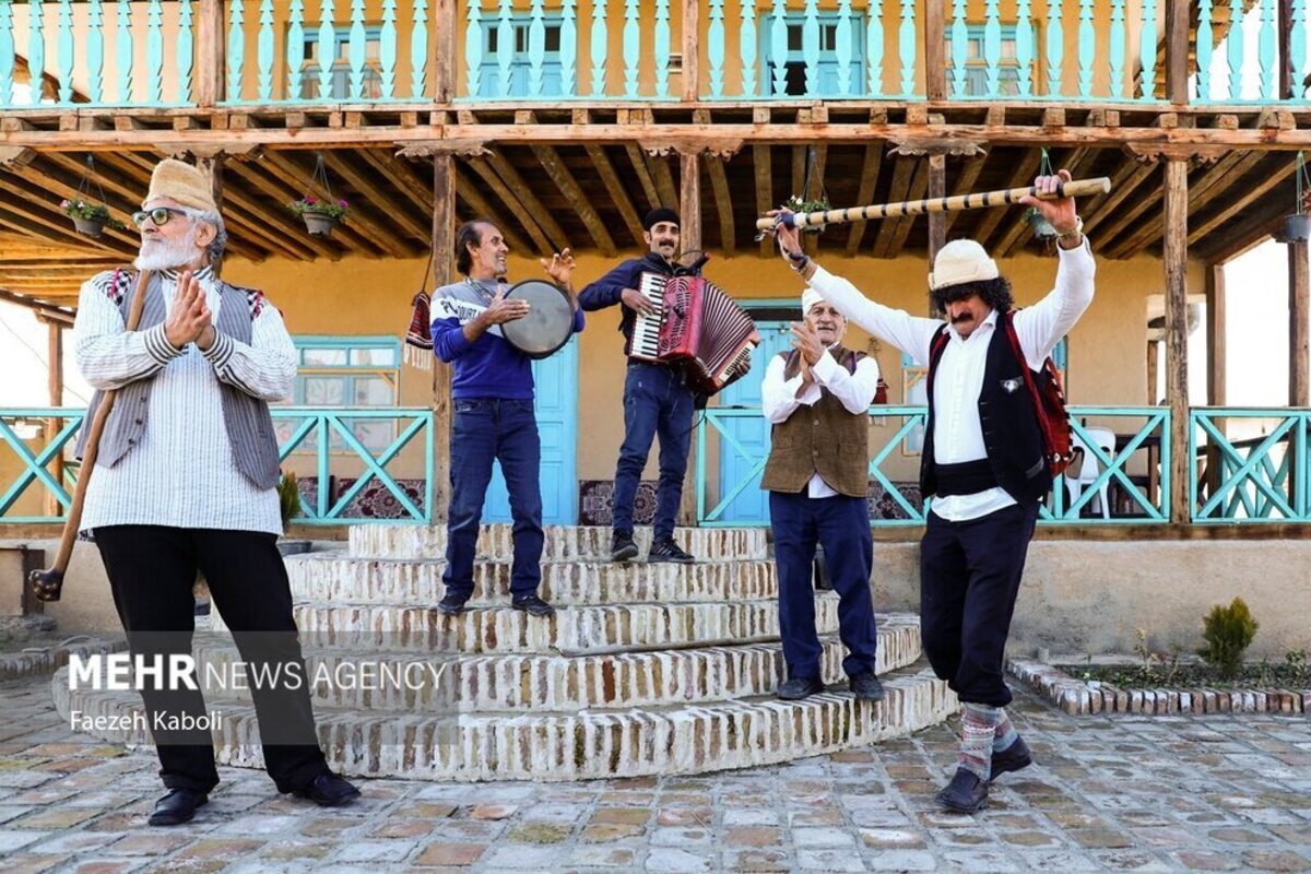 نوروزخوانی