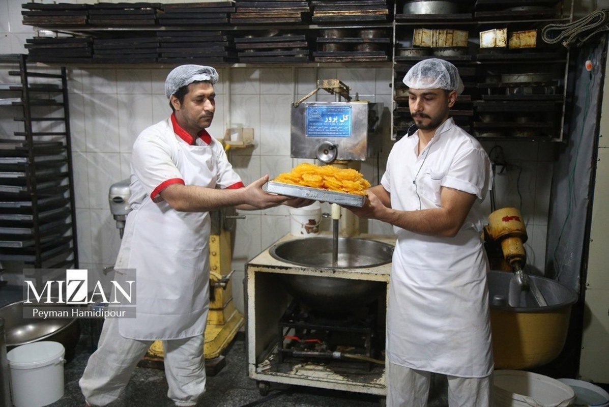 پخت زولبیا و بامیه