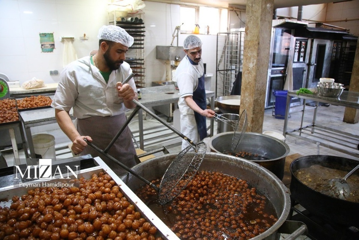 پخت زولبیا و بامیه