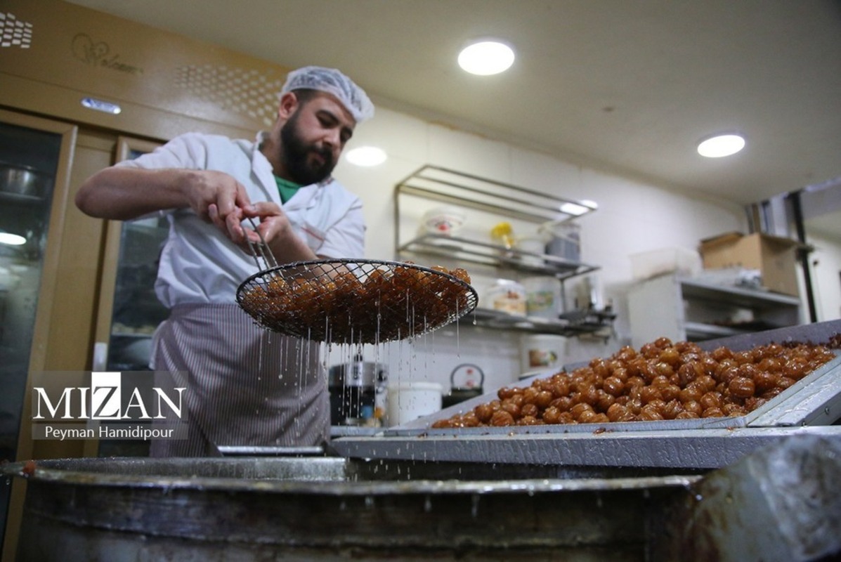 پخت زولبیا و بامیه