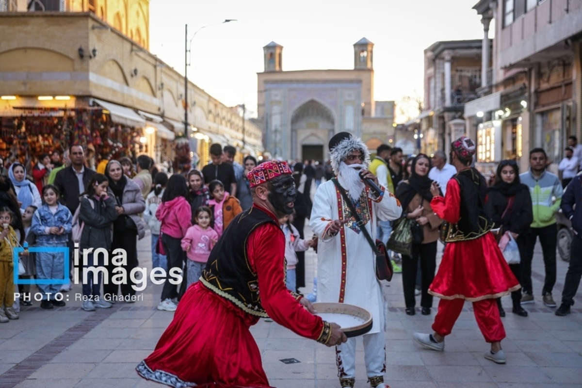بازار گل و گیاه در شیراز