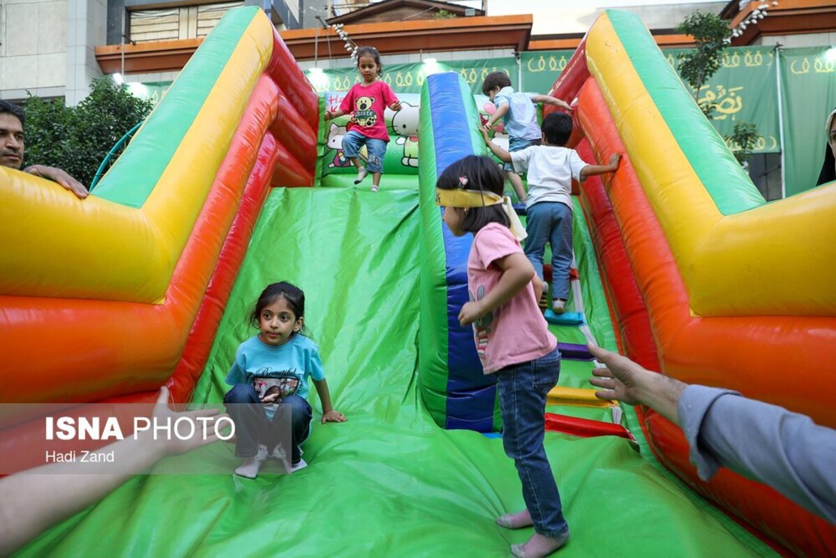اجتماع ۵ کیلومتری امام رضایی‌ها در تهران
