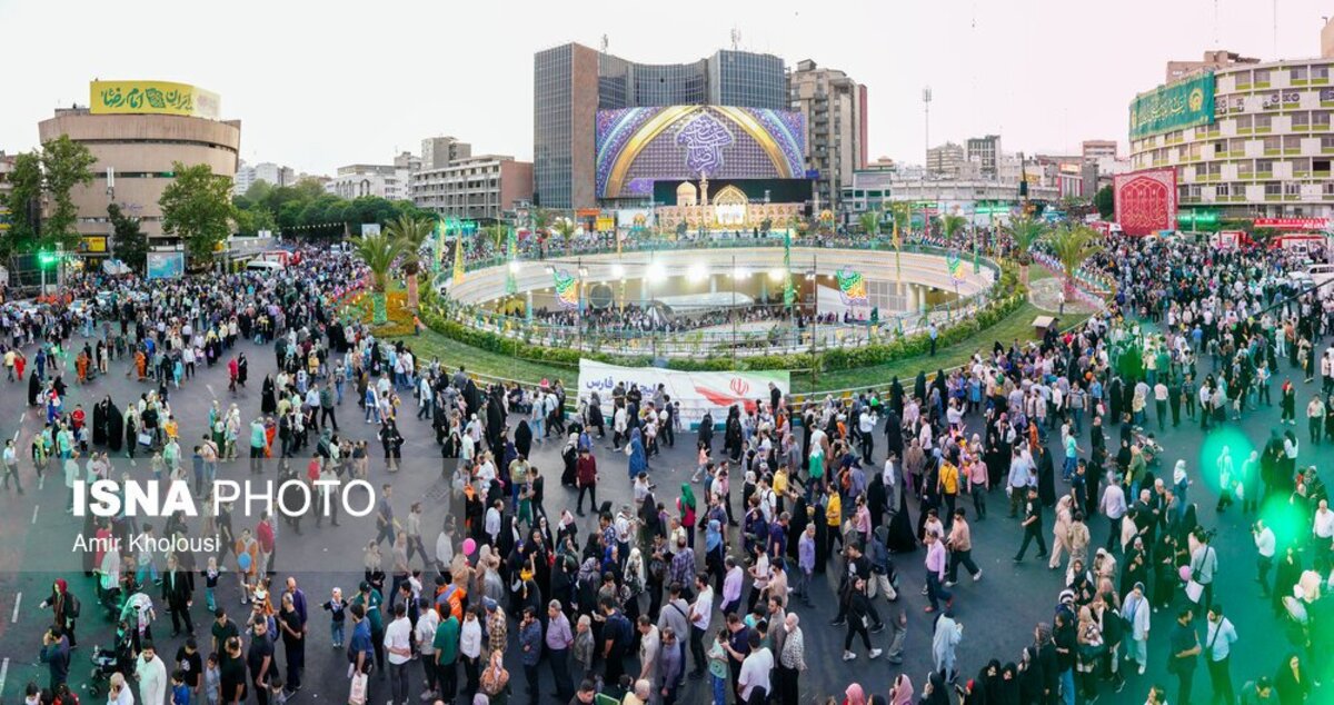 اجتماع ۵ کیلومتری امام رضایی‌ها در تهران