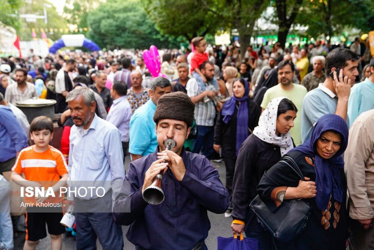 اجتماع ۵ کیلومتری امام رضایی‌ها در تهران