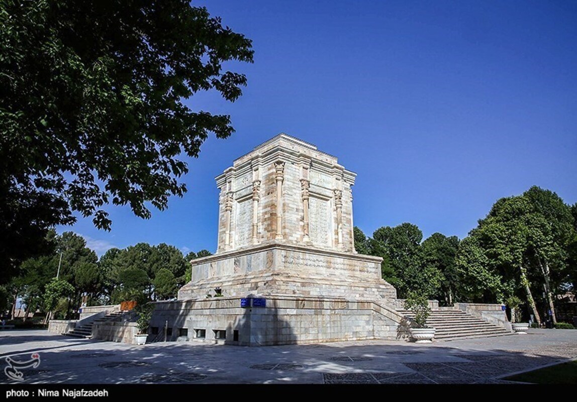  روز بزرگداشت فردوسی