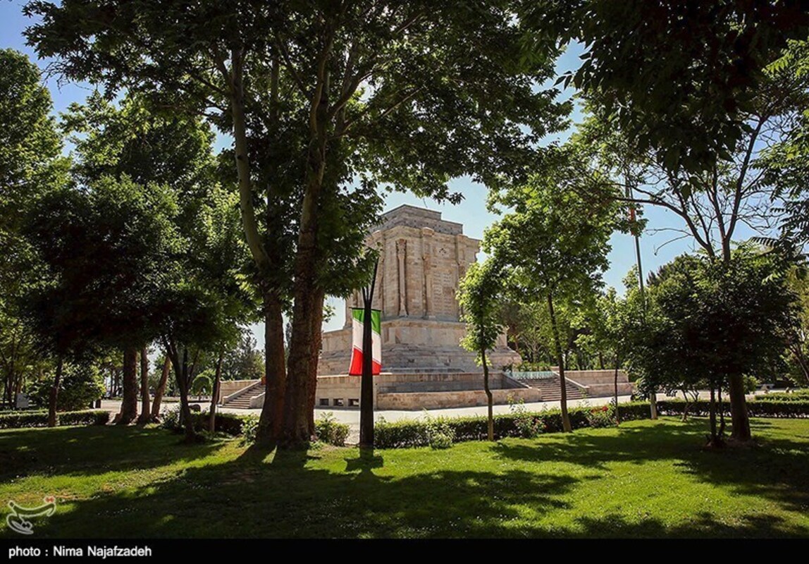  روز بزرگداشت فردوسی